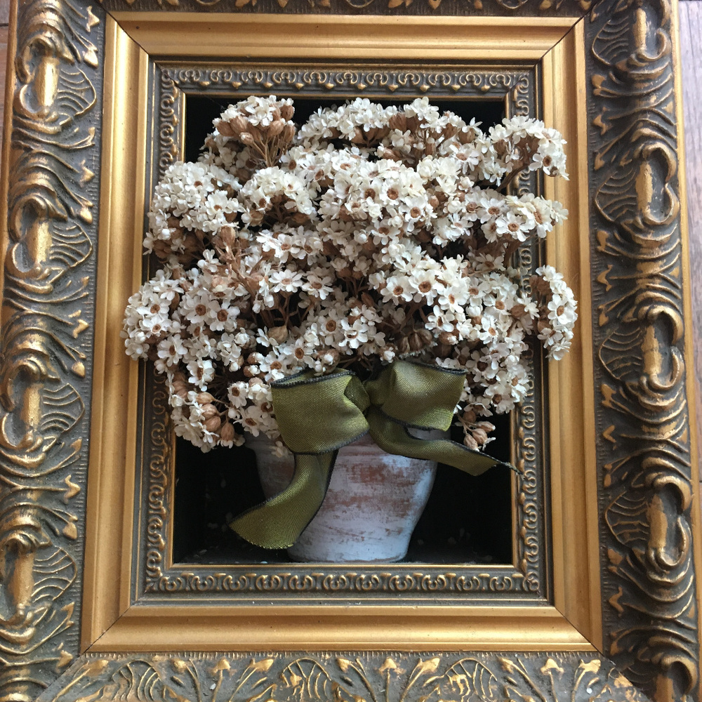 3D Art Decor Frame of Dried Flowers